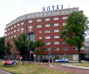 Best Budget Hotels In Amsterdam Find A Cheap Hotel Rate